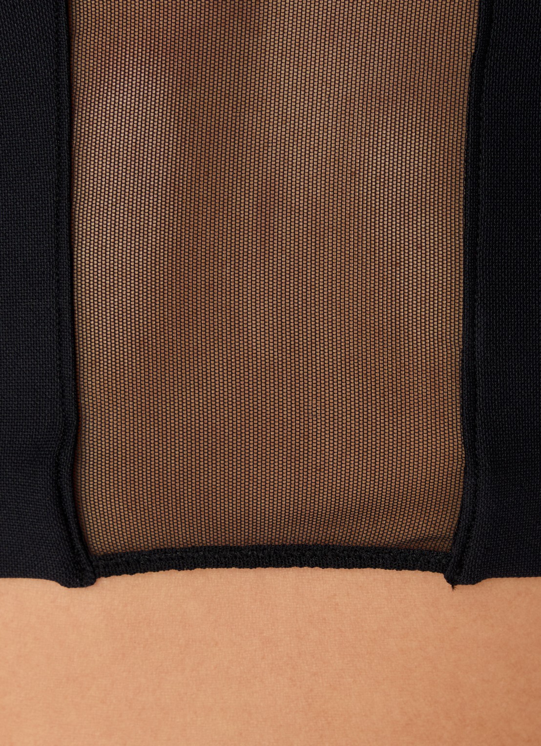 Sarda Chalmers crop top met details van mesh - detail 4 zwart