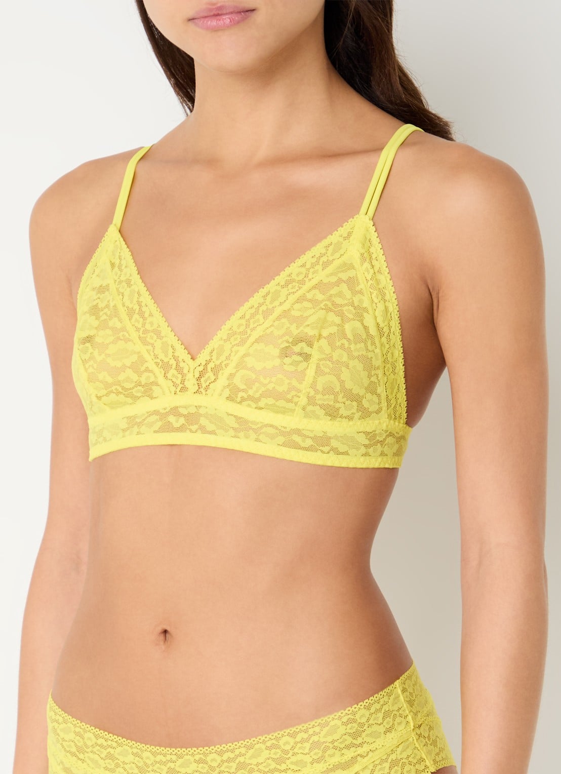 Sarda Cid bralette van kant  - detail 3 geel