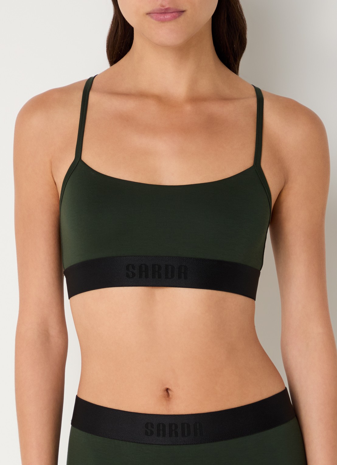 Sarda Eliza bralette met logoband - detail 4 legergroen