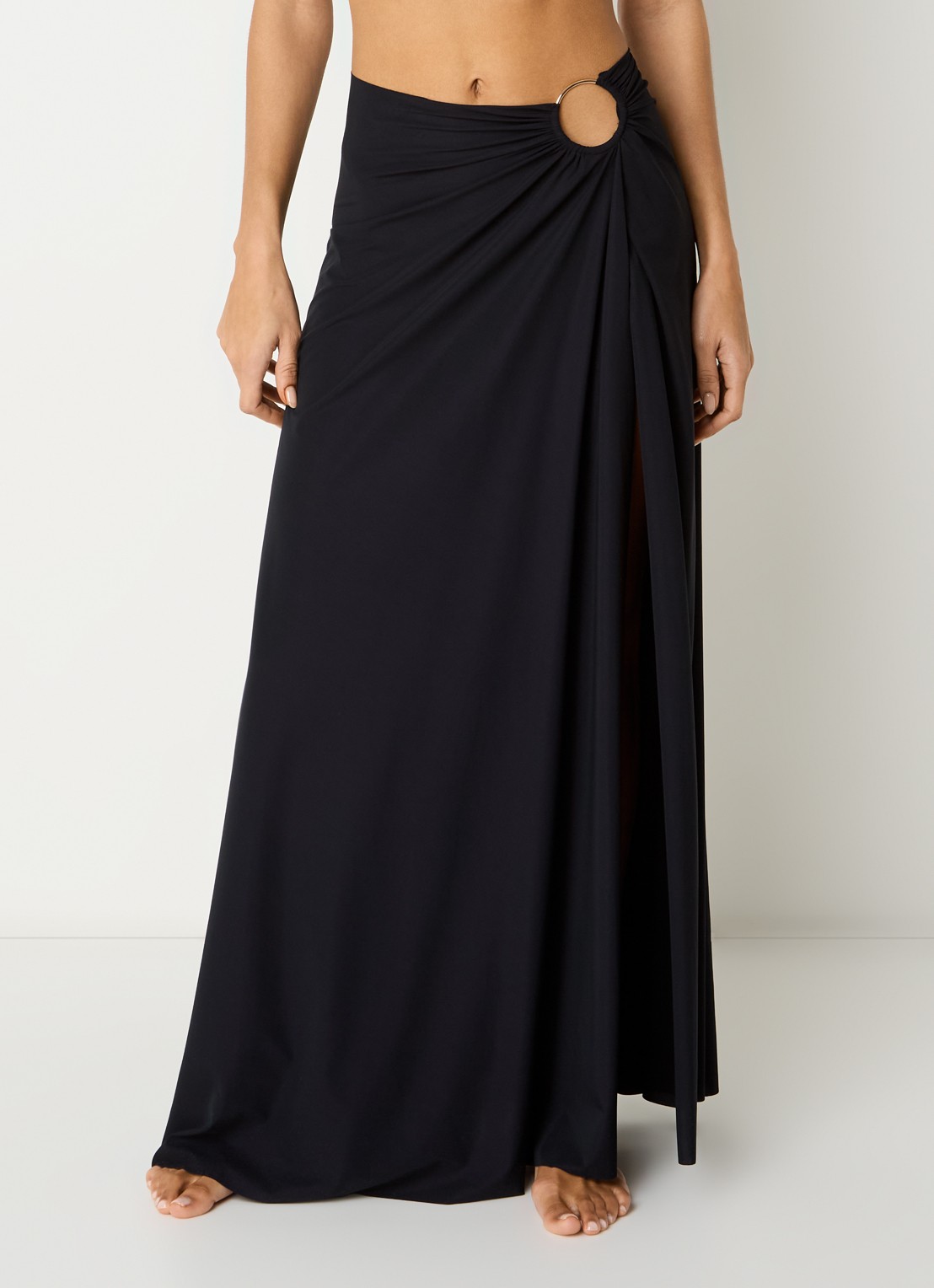 Sarda Lita maxi strandrok met cut-out detail - detail 3 zwart