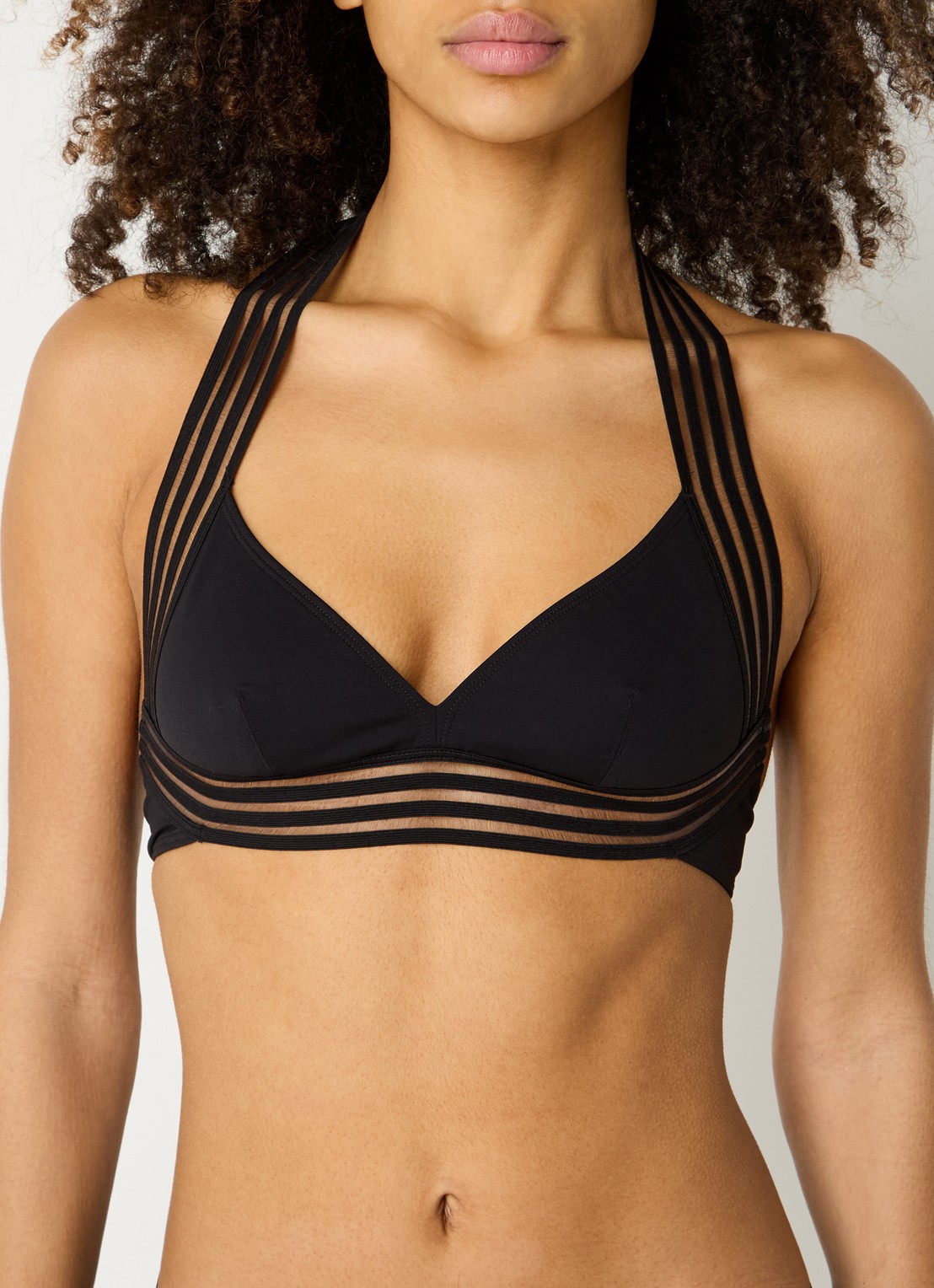 Sarda Miss halter bikinitop - detail 4 zwart