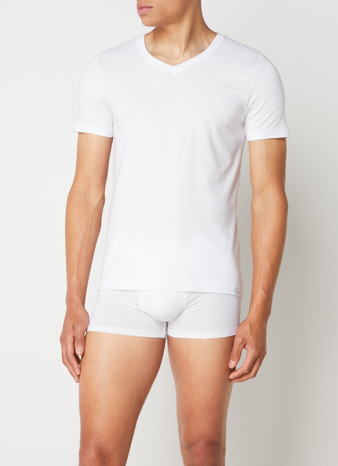 Schiesser Long Life Soft T-shirt met V-hals - voorkant 4 wit