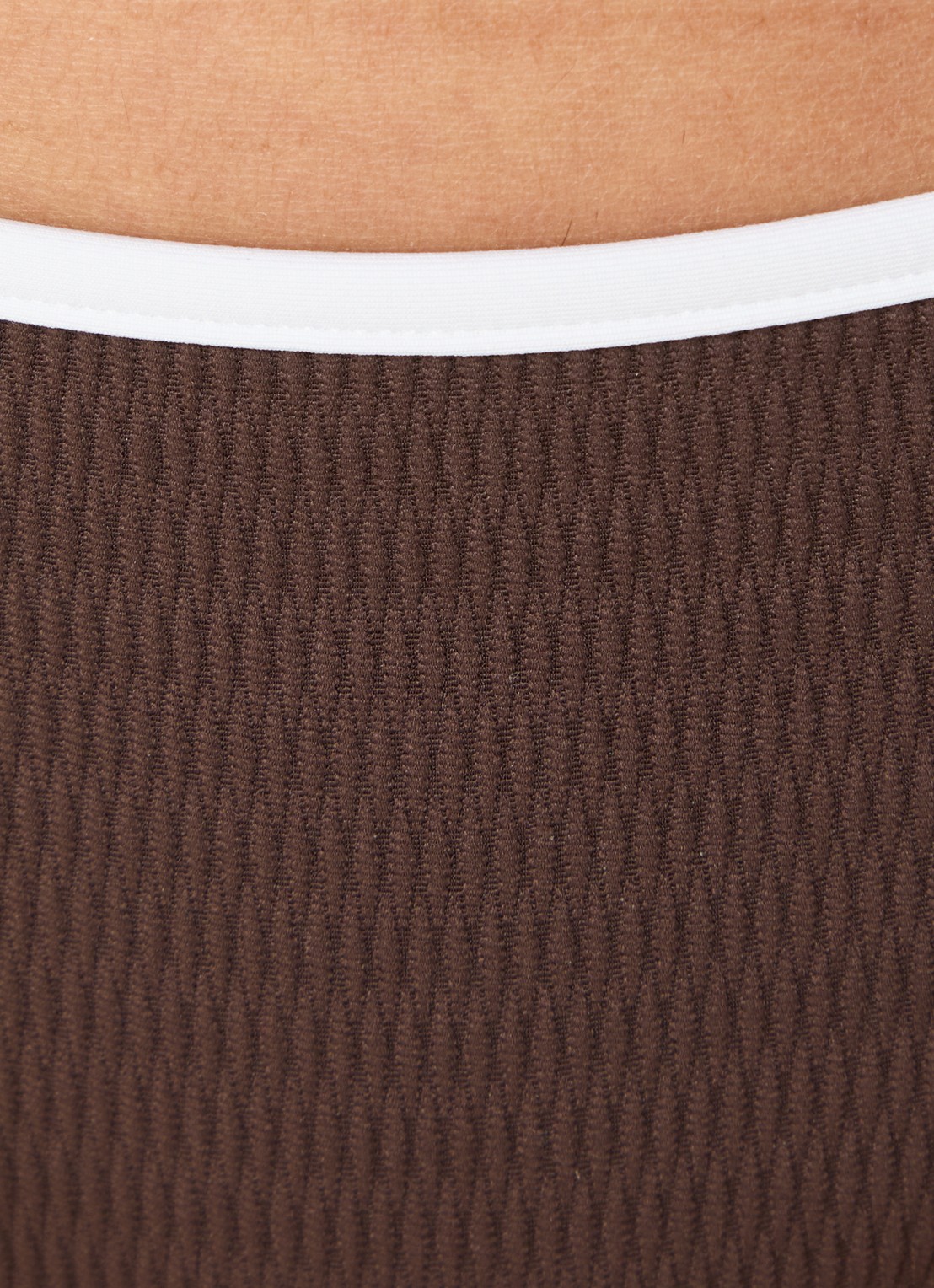 Seafolly Bikinislip met structuur - detail 2 chocoladebruin