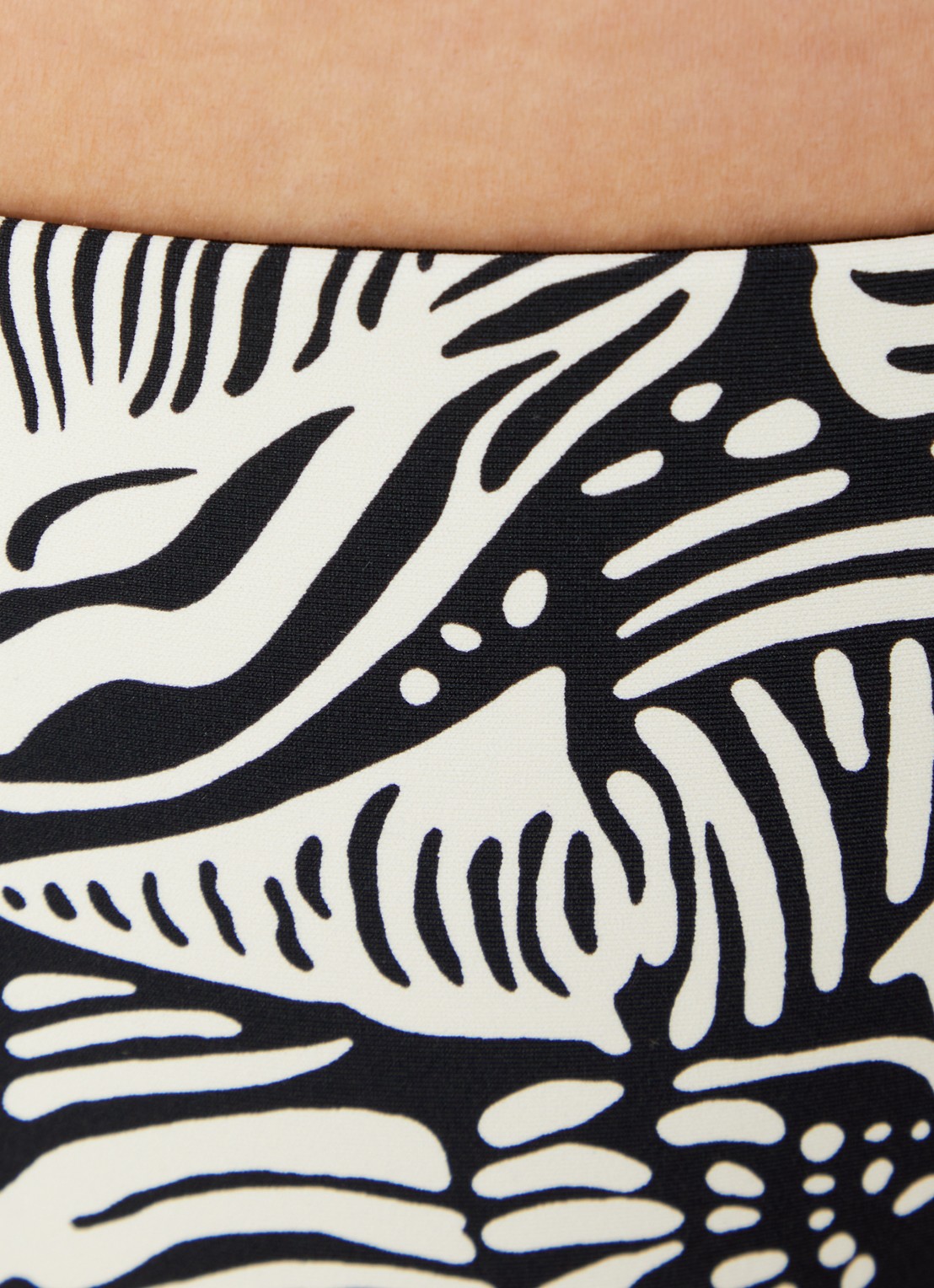 Seafolly Reversible bikinislip met print - detail 6 zwart