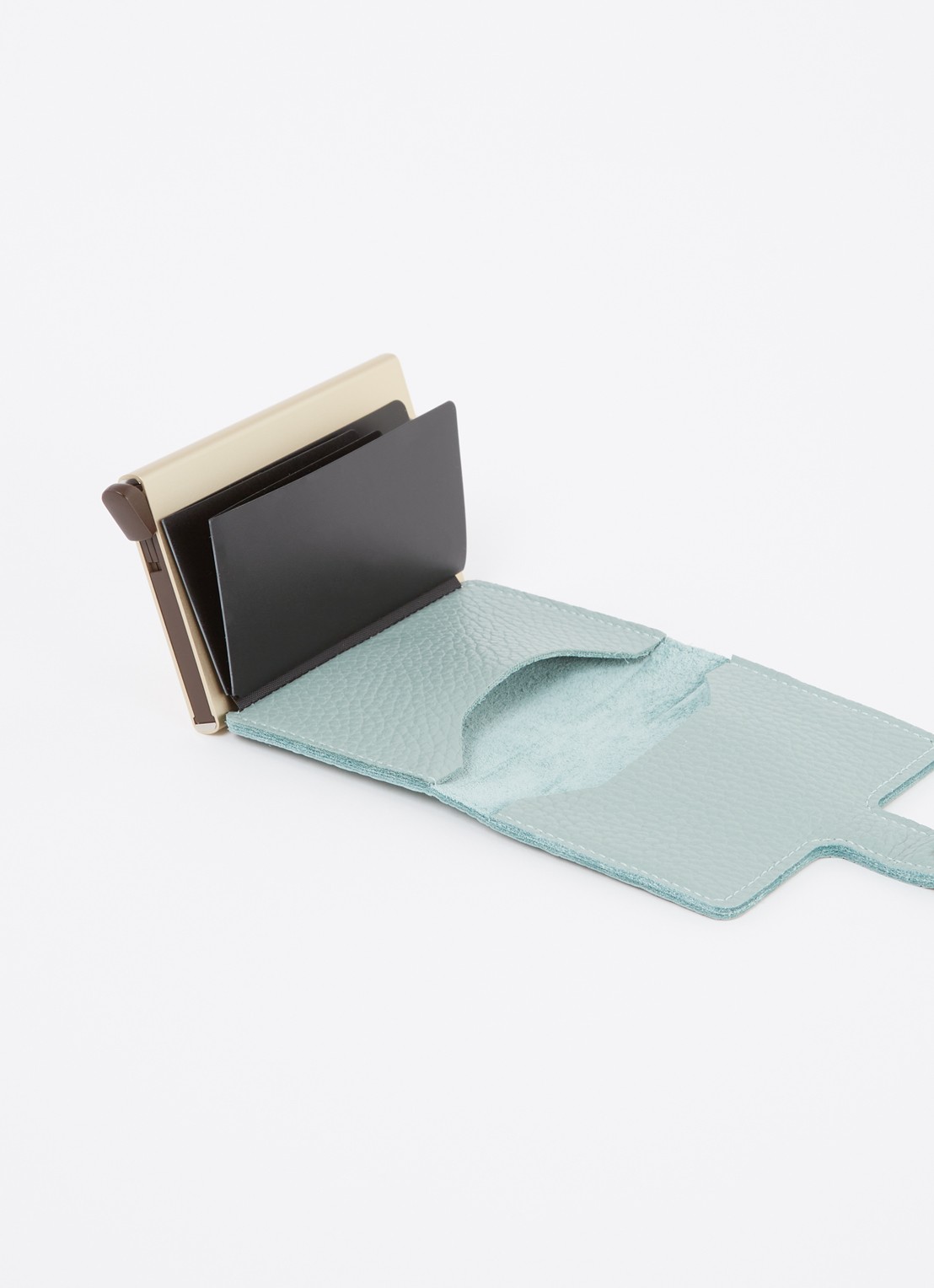 Secrid Miniwallet pasjeshouder van leer - voorkant 3 mint
