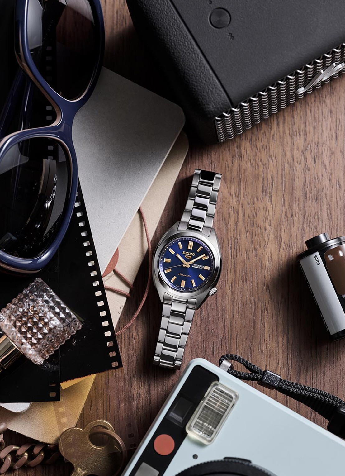 Seiko 5 Sports Automatic horloge SRE021K1 - voorkant 4 zilver
