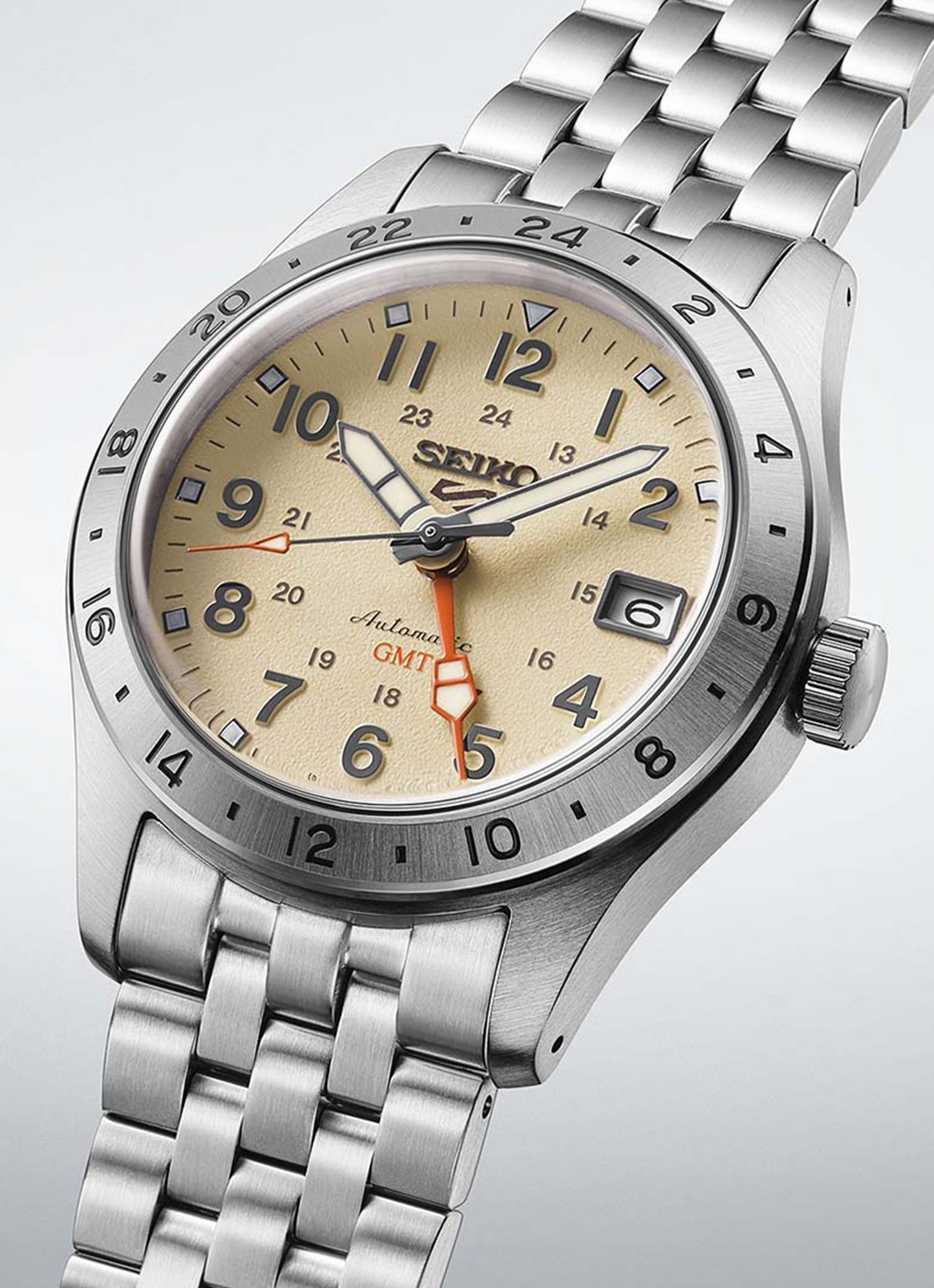 Seiko 5 Sports Field horloge HDB002K1 - detail zilver