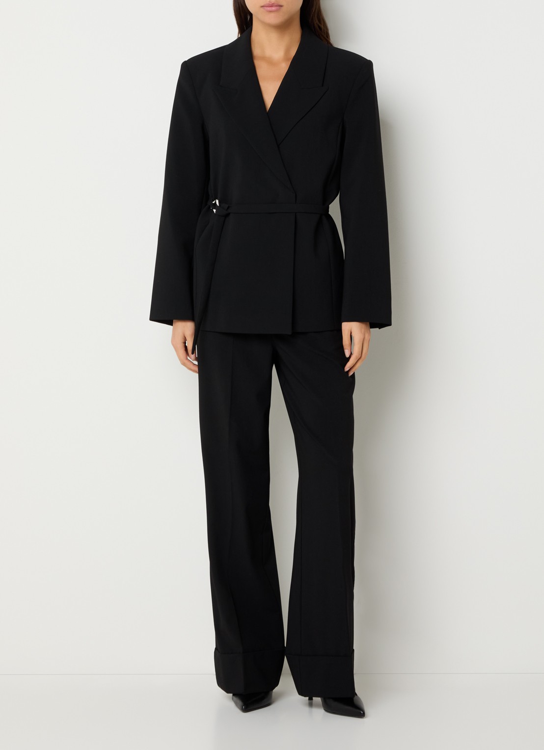 Selected Aila high waist straight fit pantalon in wolblend - voorkant 3 zwart