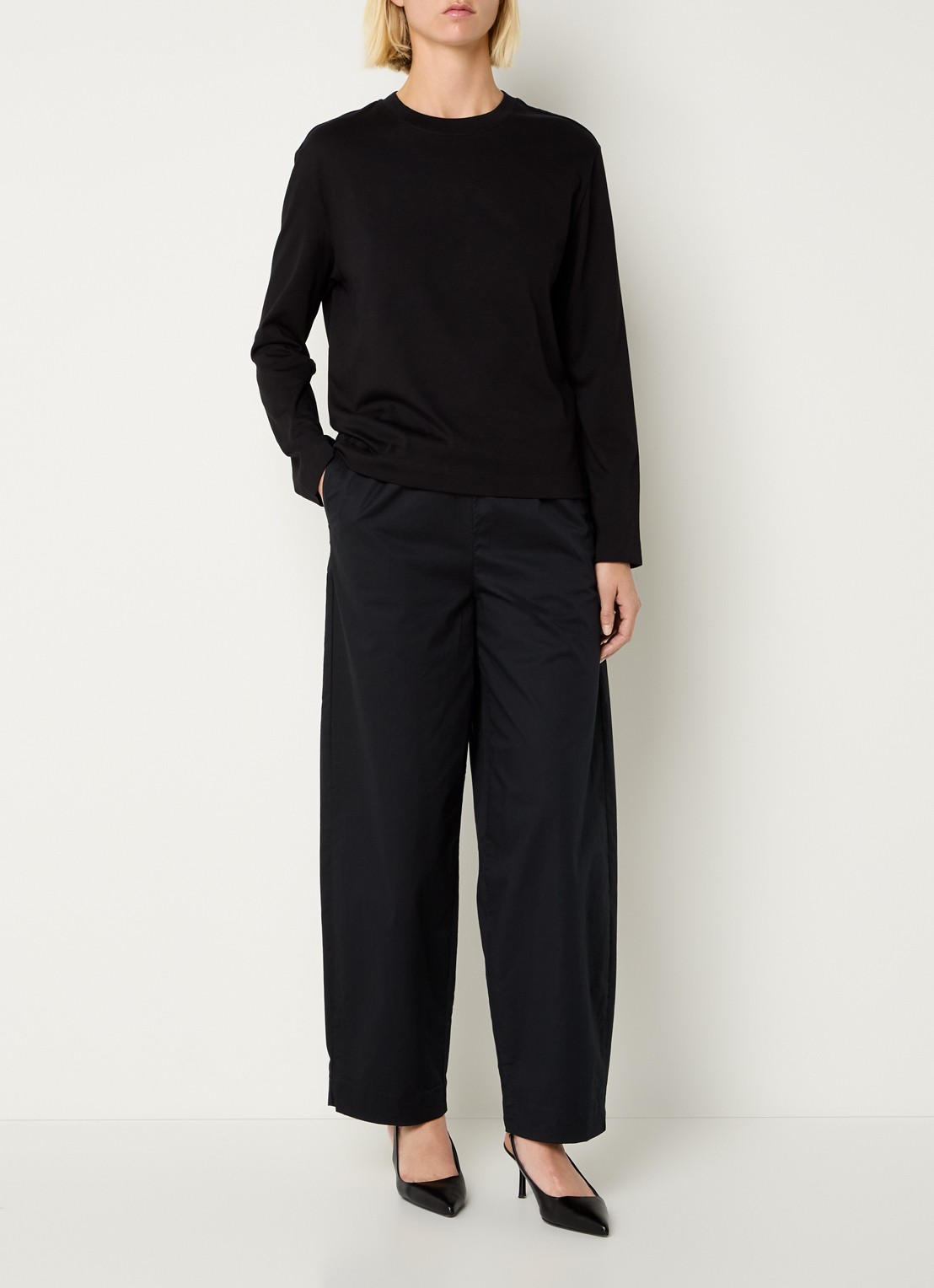 Selected Essential longsleeve met ronde hals - voorkant 2 zwart