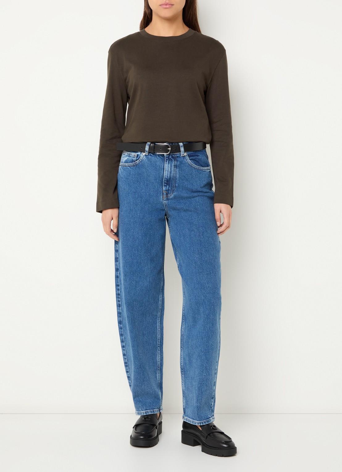 Selected Essential longsleeve met ronde hals - voorkant 4 donkerbruin