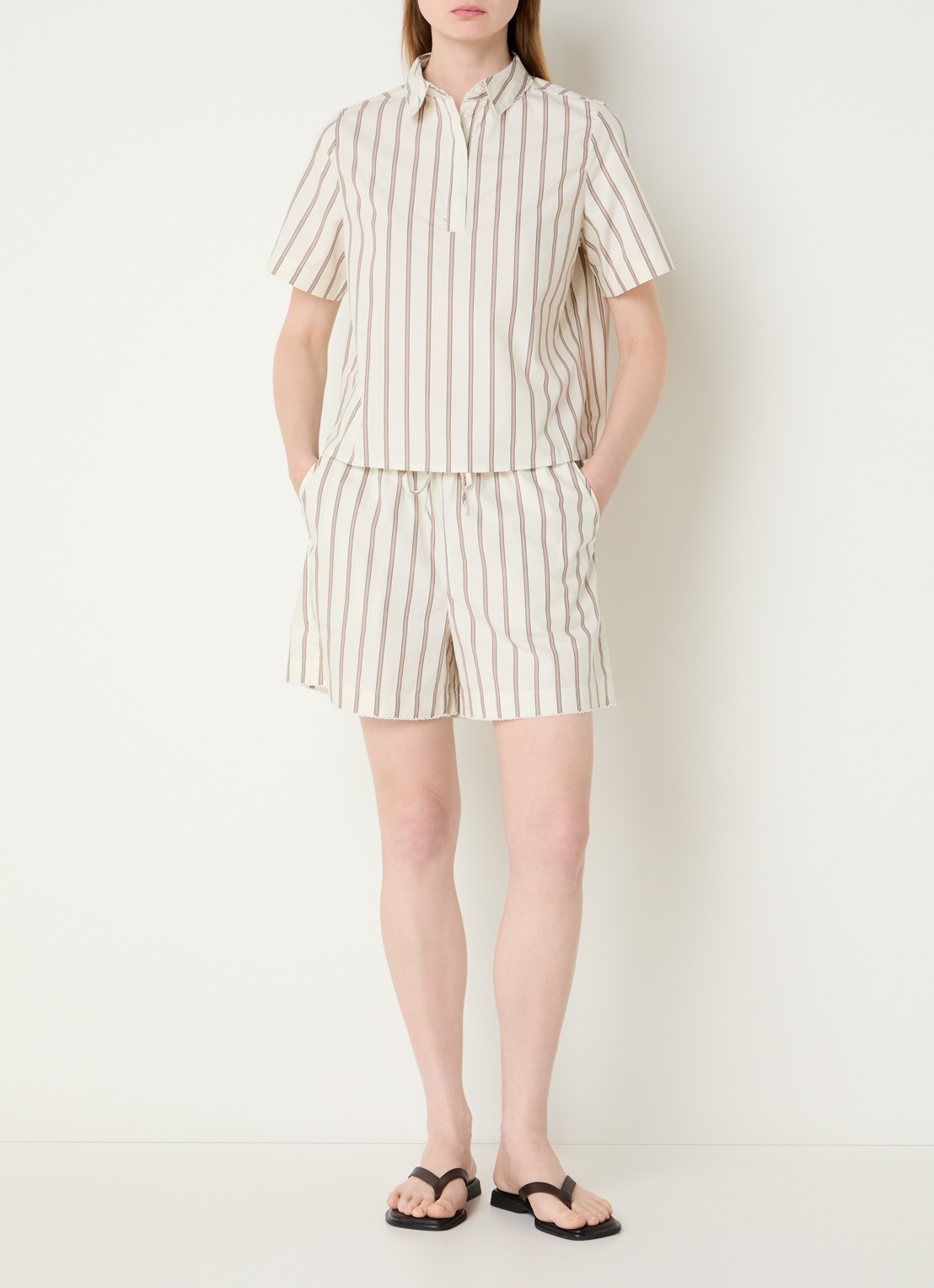 Selected Gina polo met streepprint - voorkant 2 creme