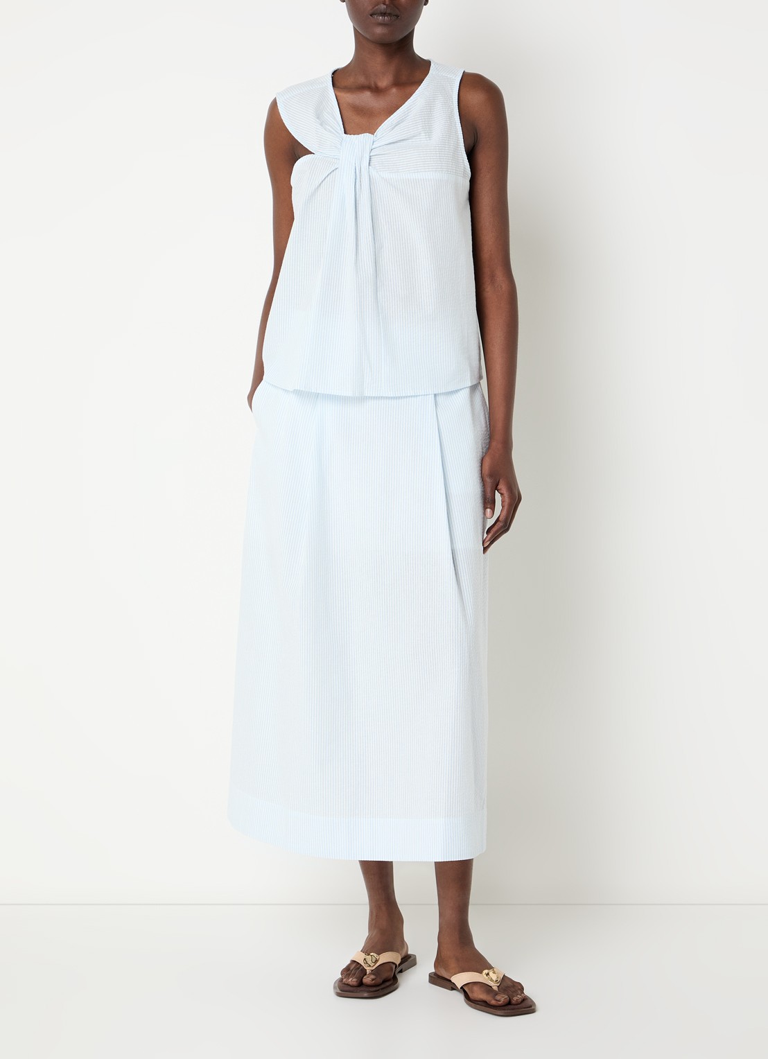 Selected Hannah mouwloze top met streepprint - voorkant 2 blauw