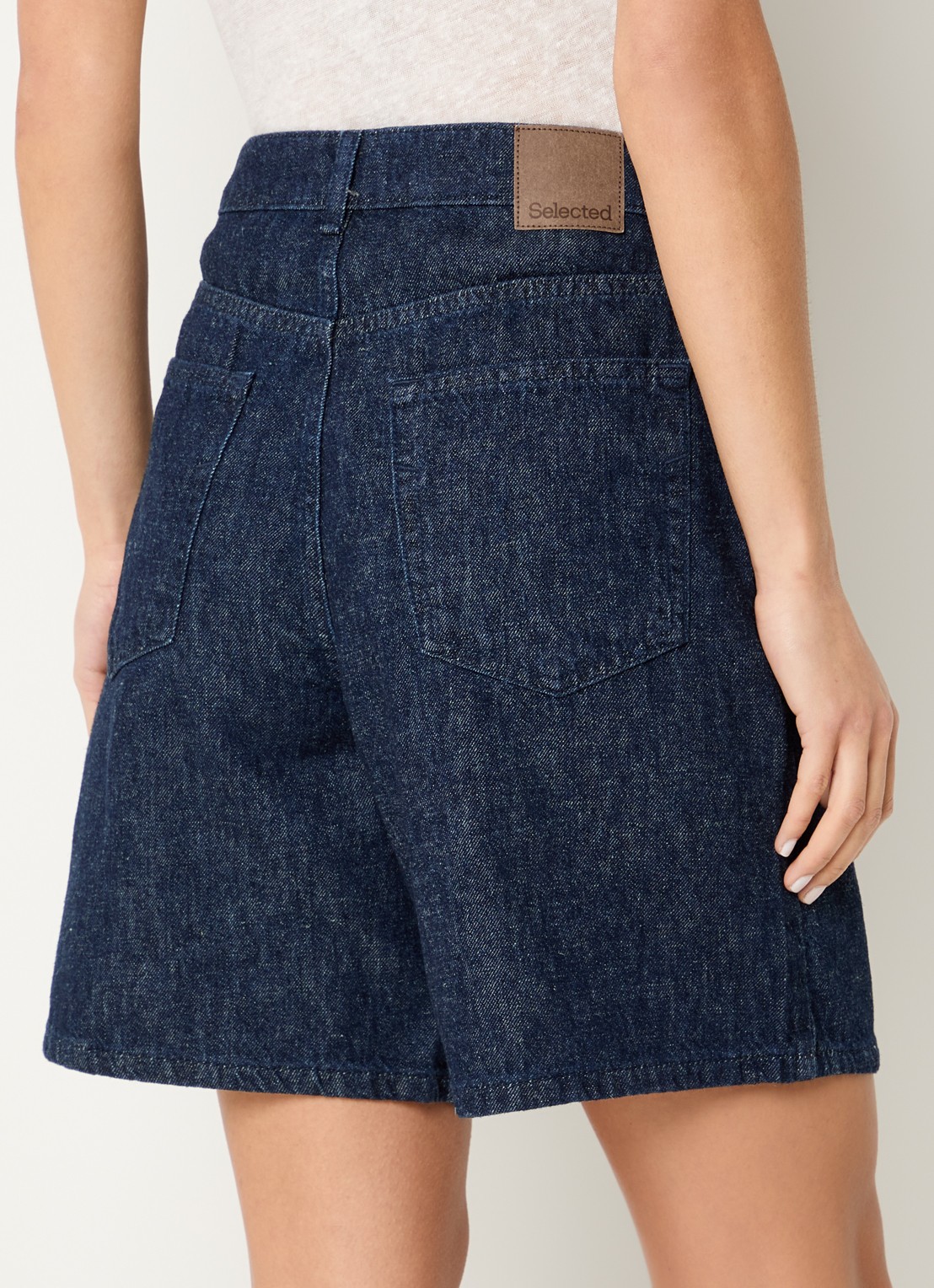Selected Hanny high waist wide fit broek met steekzakken - achterkant 3 donkerblauw