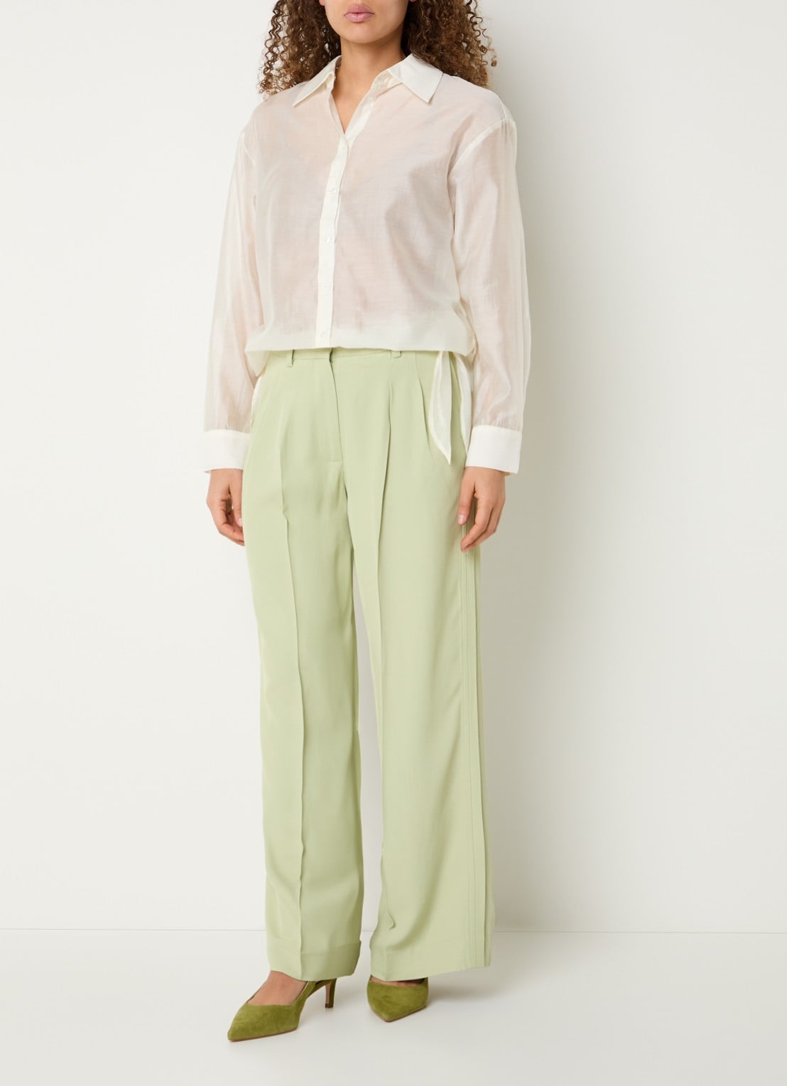 Selected High waist wide fit pantalon met steekzakken - voorkant 2 lindegroen