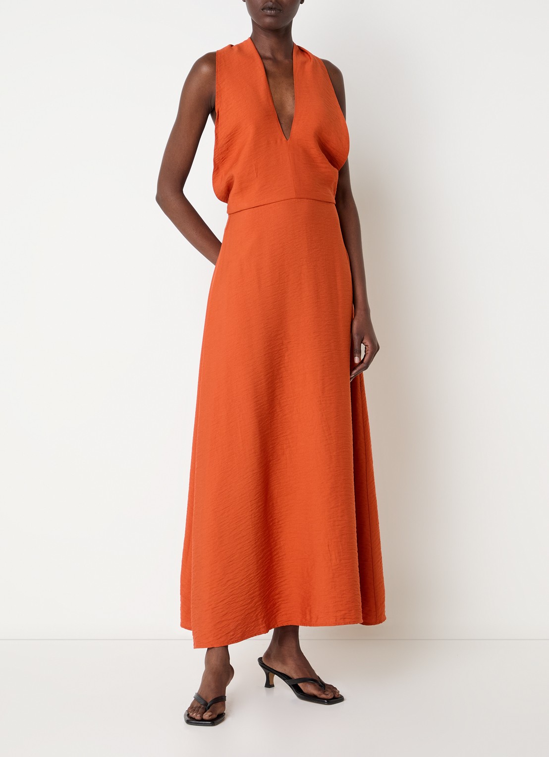 Selected Lisa maxi jurk met V-hals - detail 3 donkeroranje