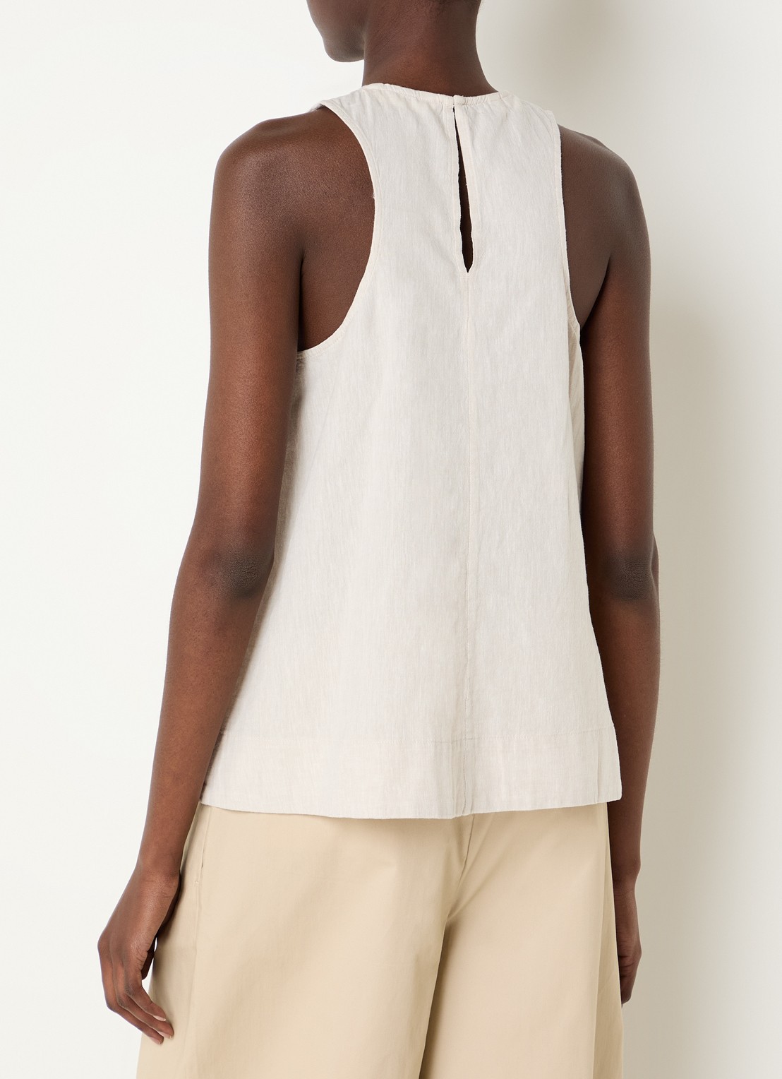 Selected Luisa top in linnenblend - achterkant 2 zand