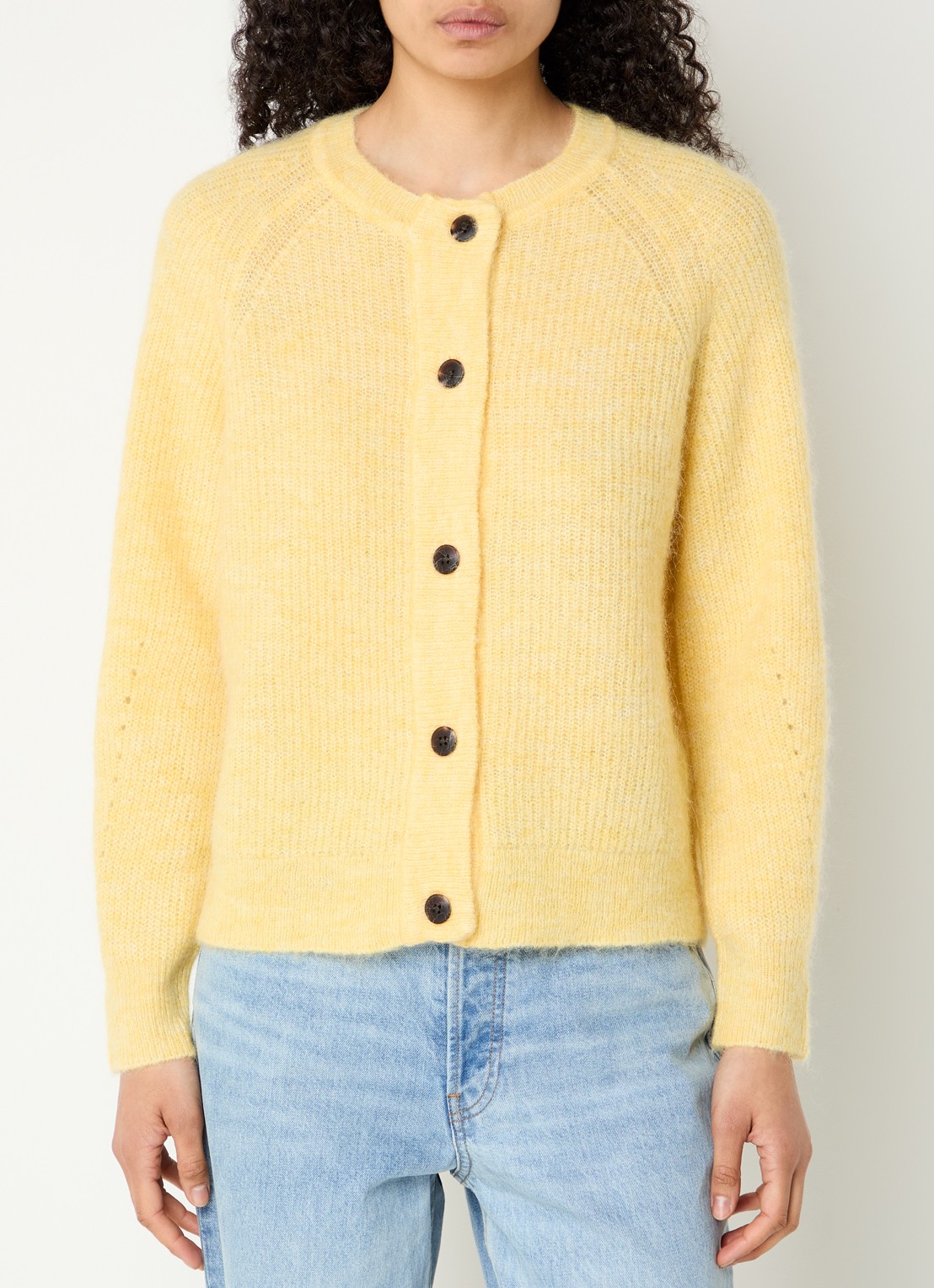 Selected Lulu grofgebreid vest in alpaca wolblend - detail geel