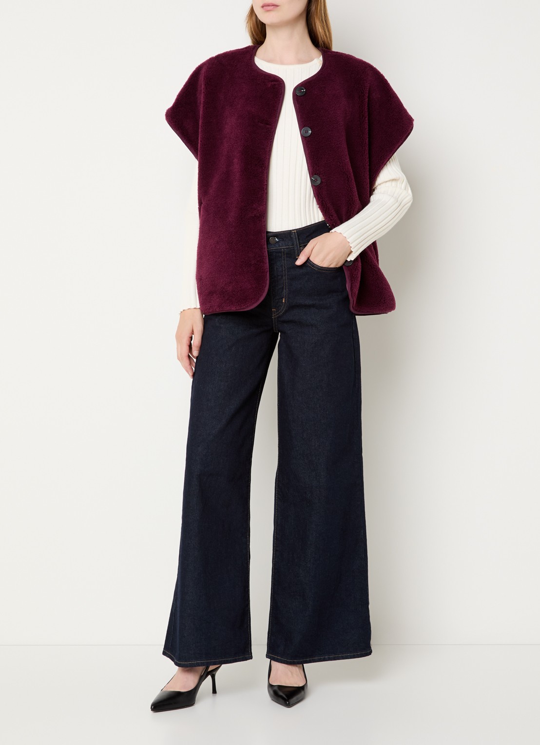 Selected Milla vest van teddy met steekzakken - voorkant 3 aubergine