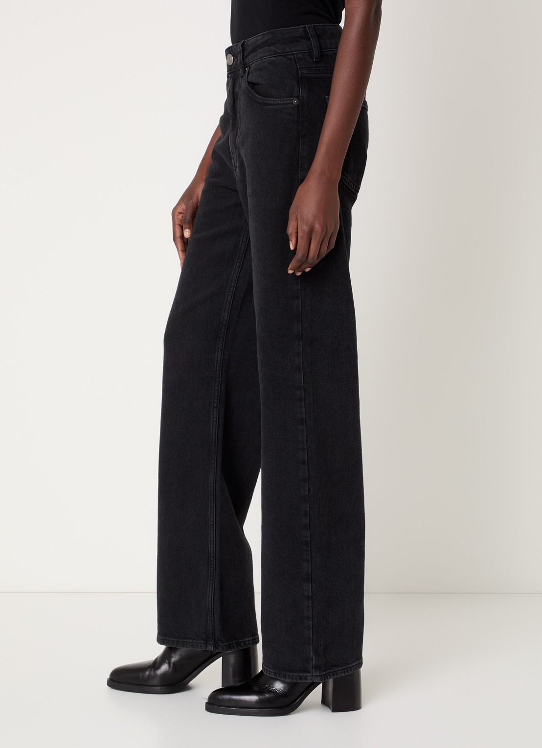 Selected Noos high waist wide leg jeans met gekleurde wassing - detail 2 zwart