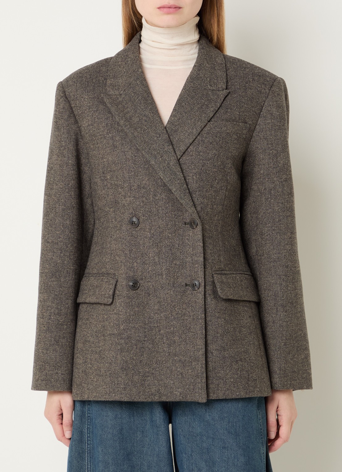 Selected Reeda getailleerde blazer in wolblend met klepzakken - detail 4 bruin