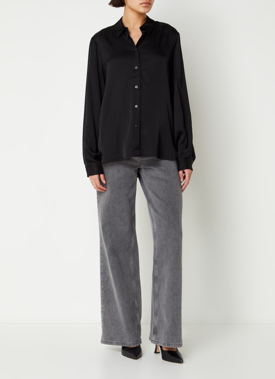 Selected Talia blouse van satijn  - voorkant 4 zwart