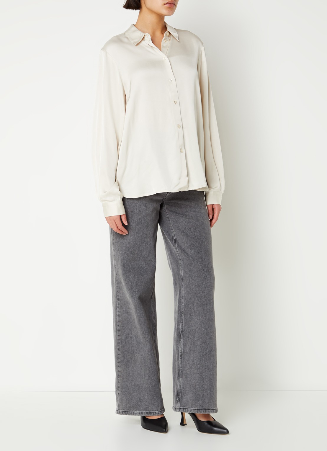 Selected Talia blouse van satijn  - voorkant 3 beige