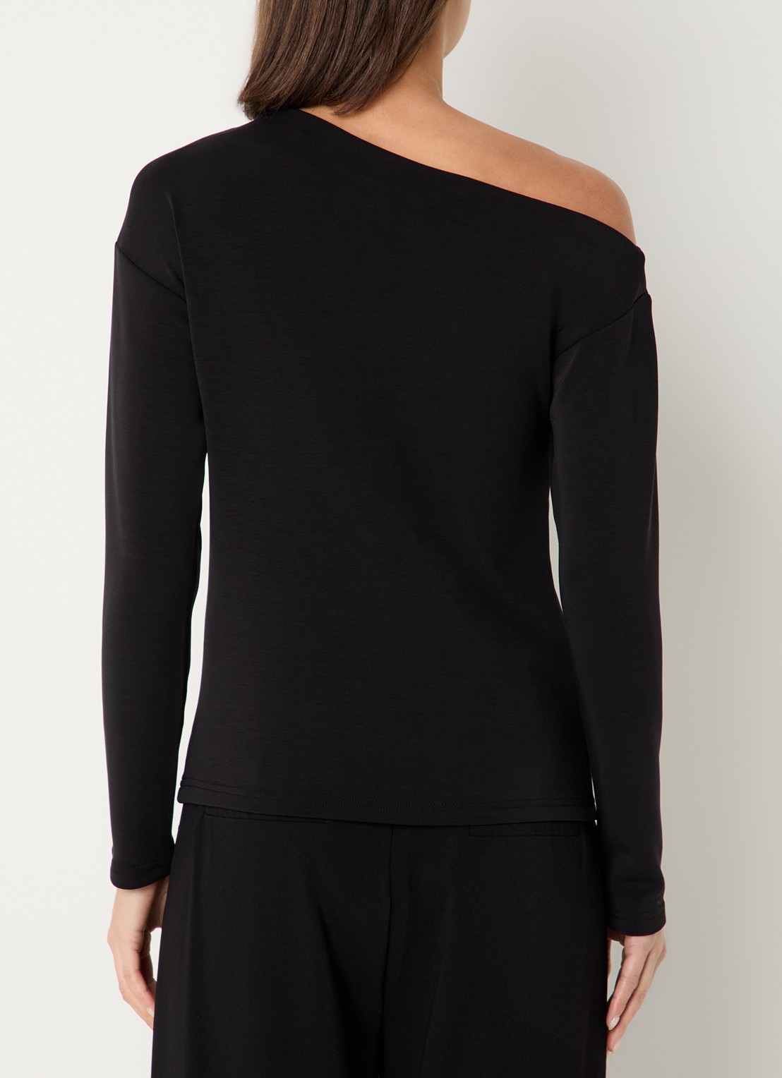 Selected Tenny off shoulder top met asymmetrische hals - achterkant zwart