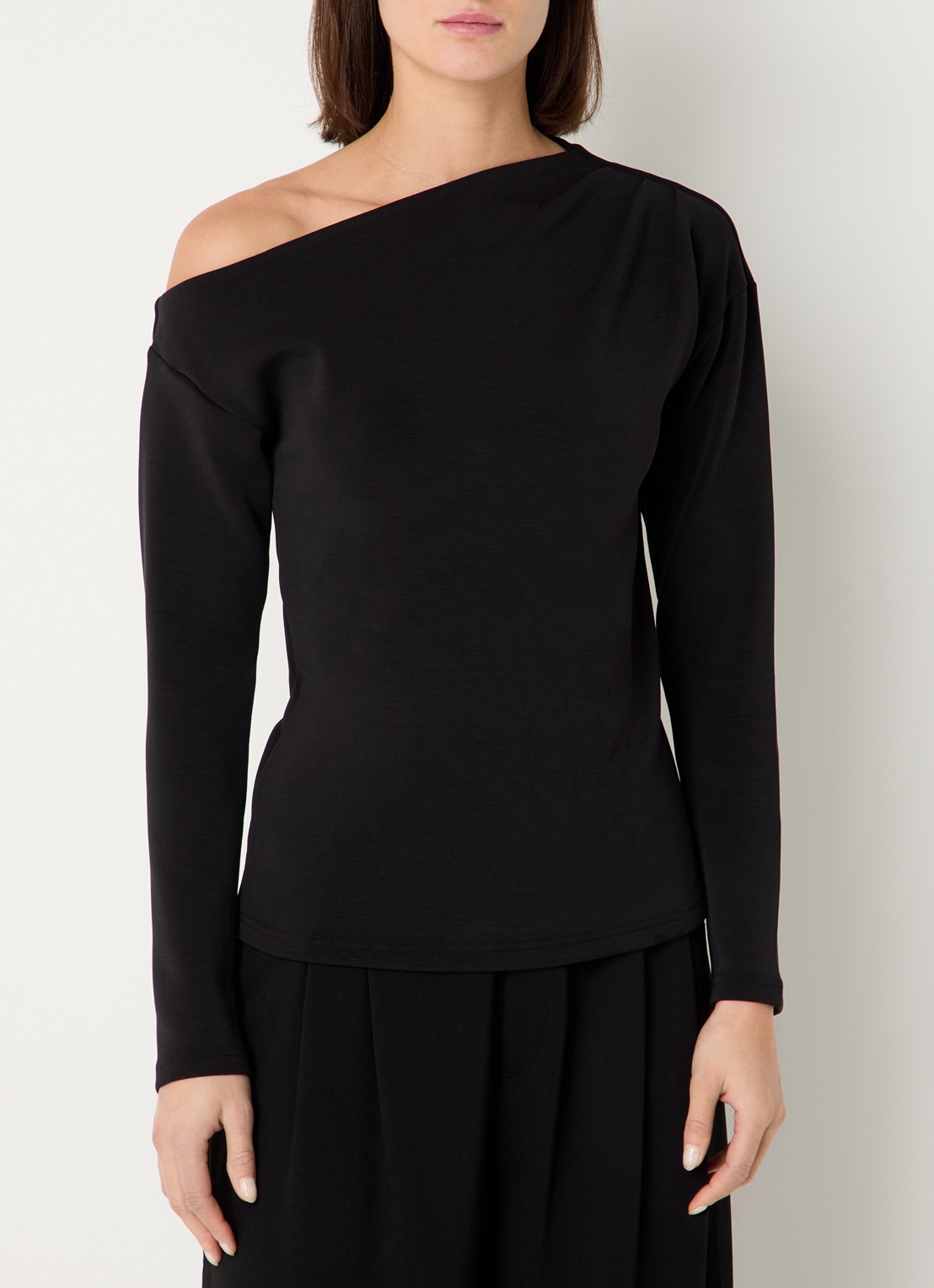 Selected Tenny off shoulder top met asymmetrische hals - detail 4 zwart
