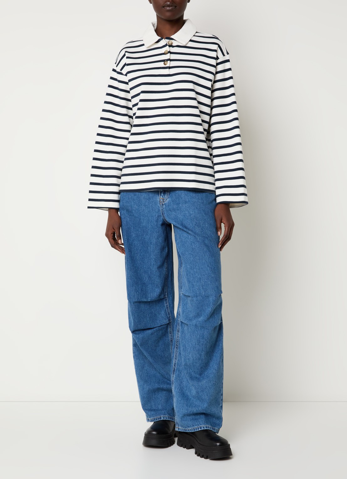 Selected Wada top met streepprint en polokraag - voorkant 3 blauw