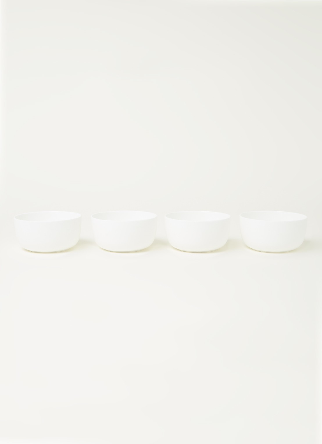 Serax By Piet Boon kom S 12 cm set van 4 - voorkant 2 gebroken wit