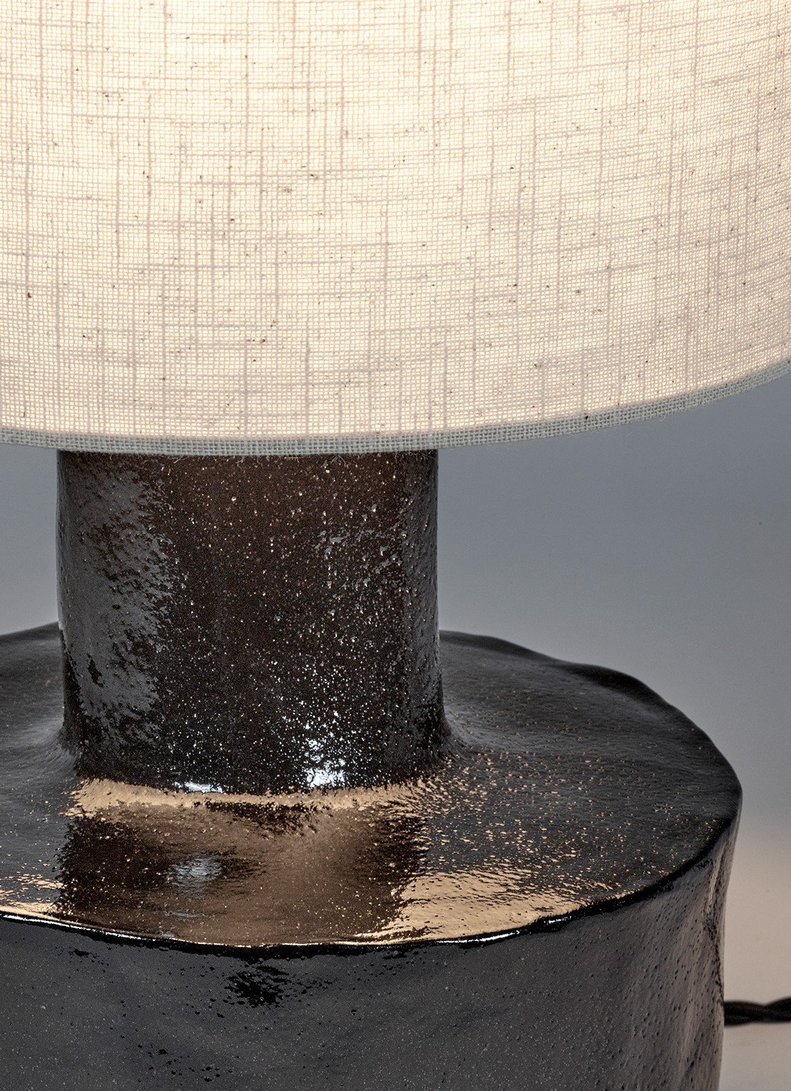 Serax Catherine tafellamp Ø 25 cm - detail 4 zwart