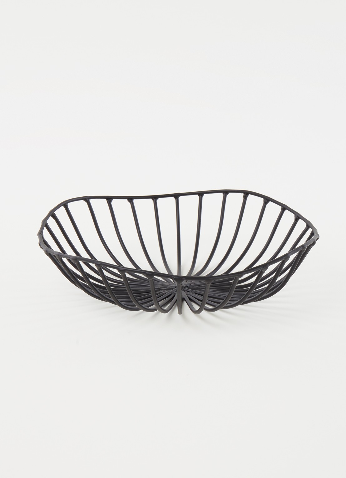 Serax Catu broodmand 20 cm - voorkant 3 zwart
