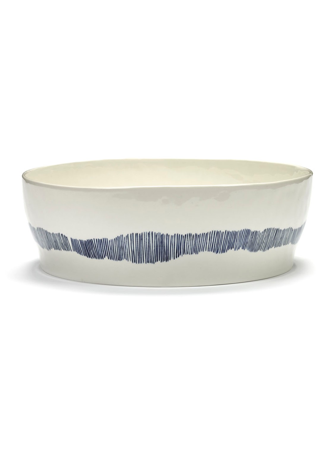 Serax Feast saladeschaal 28,5 cm - voorkant gebroken wit