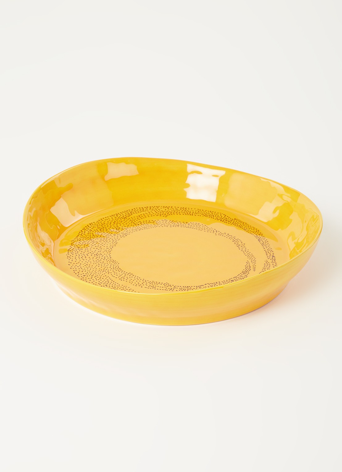 Serax Feast serveerschaal 30 cm - voorkant 2 okergeel