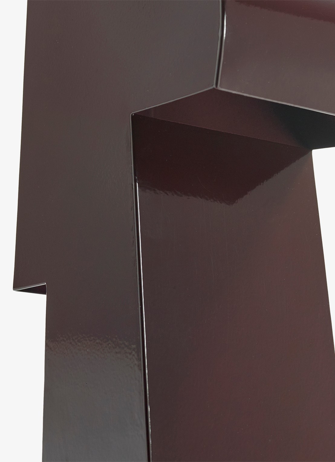 Serax Nizou tafellamp 27 cm - detail aubergine