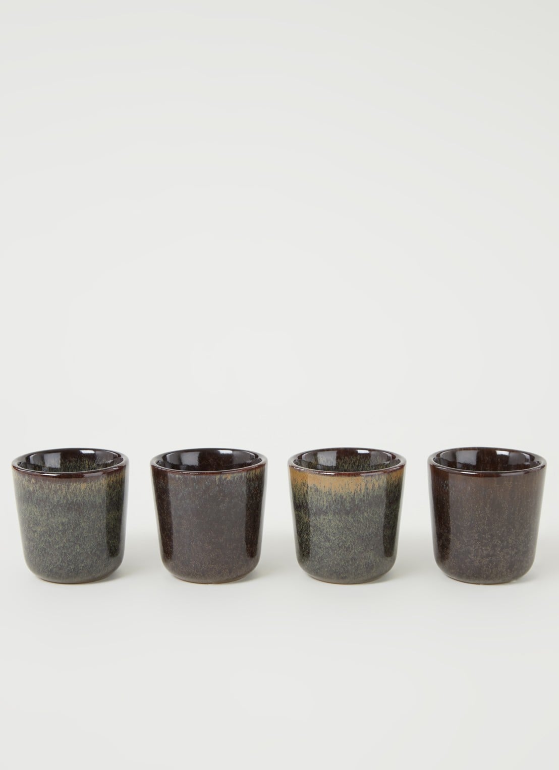 Serax Surface espressokopje 8 cl set van 4 - voorkant 3 donkerbruin