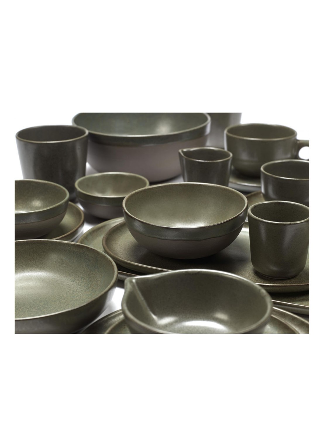 Serax Surface kom 15 cm - voorkant 4 legergroen