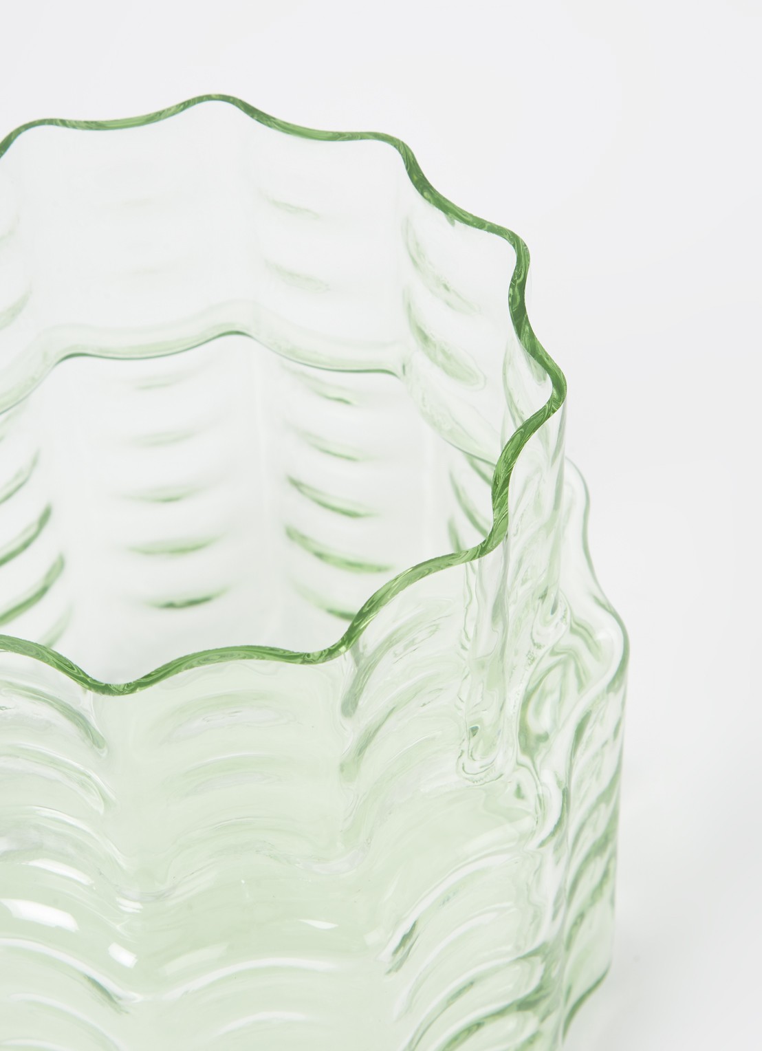 Serax Wave vaas 21 cm - voorkant 2 groen