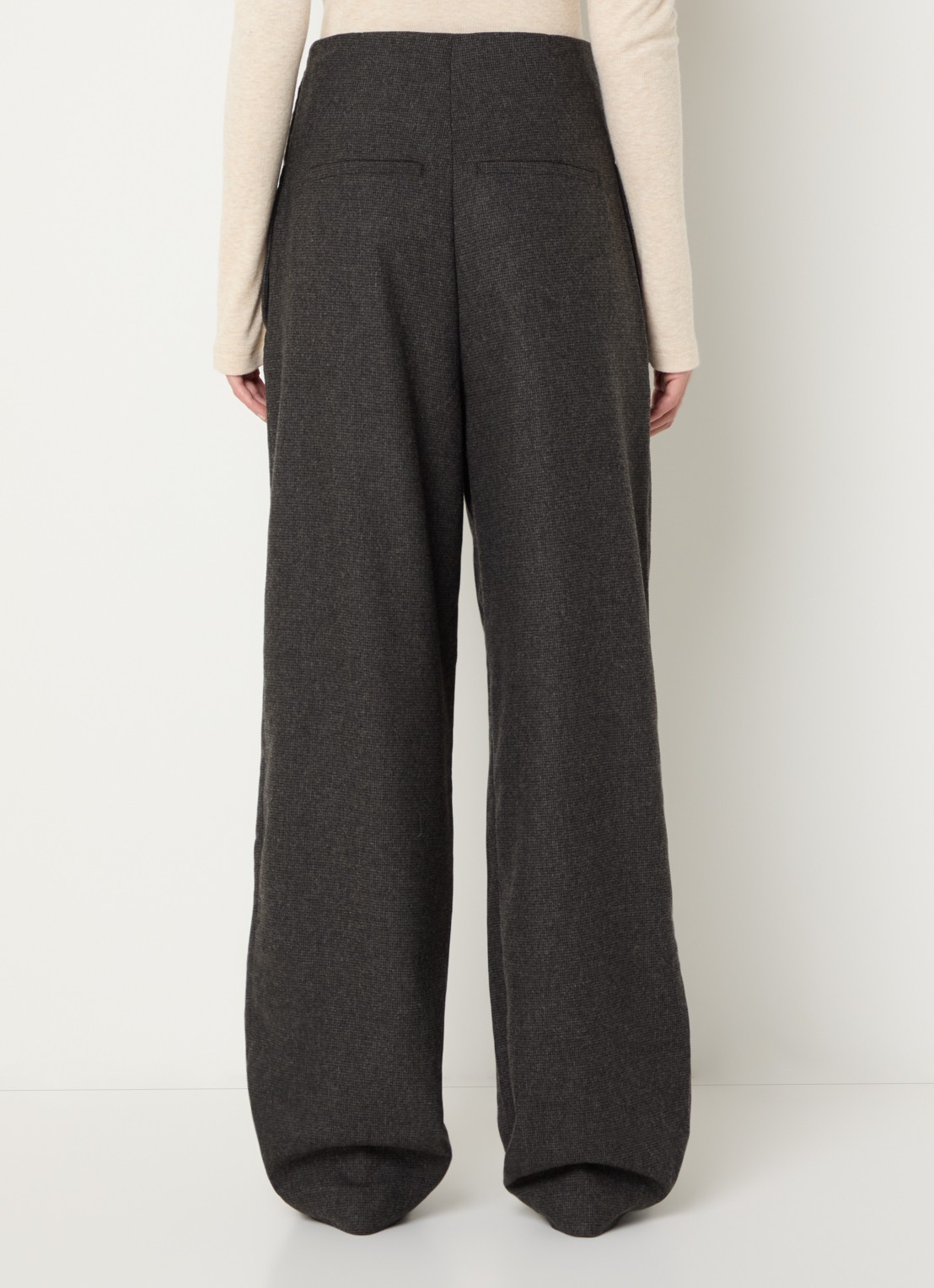 Sessùn Bodam high waist wide fit pantalon in wolblend - achterkant antraciet