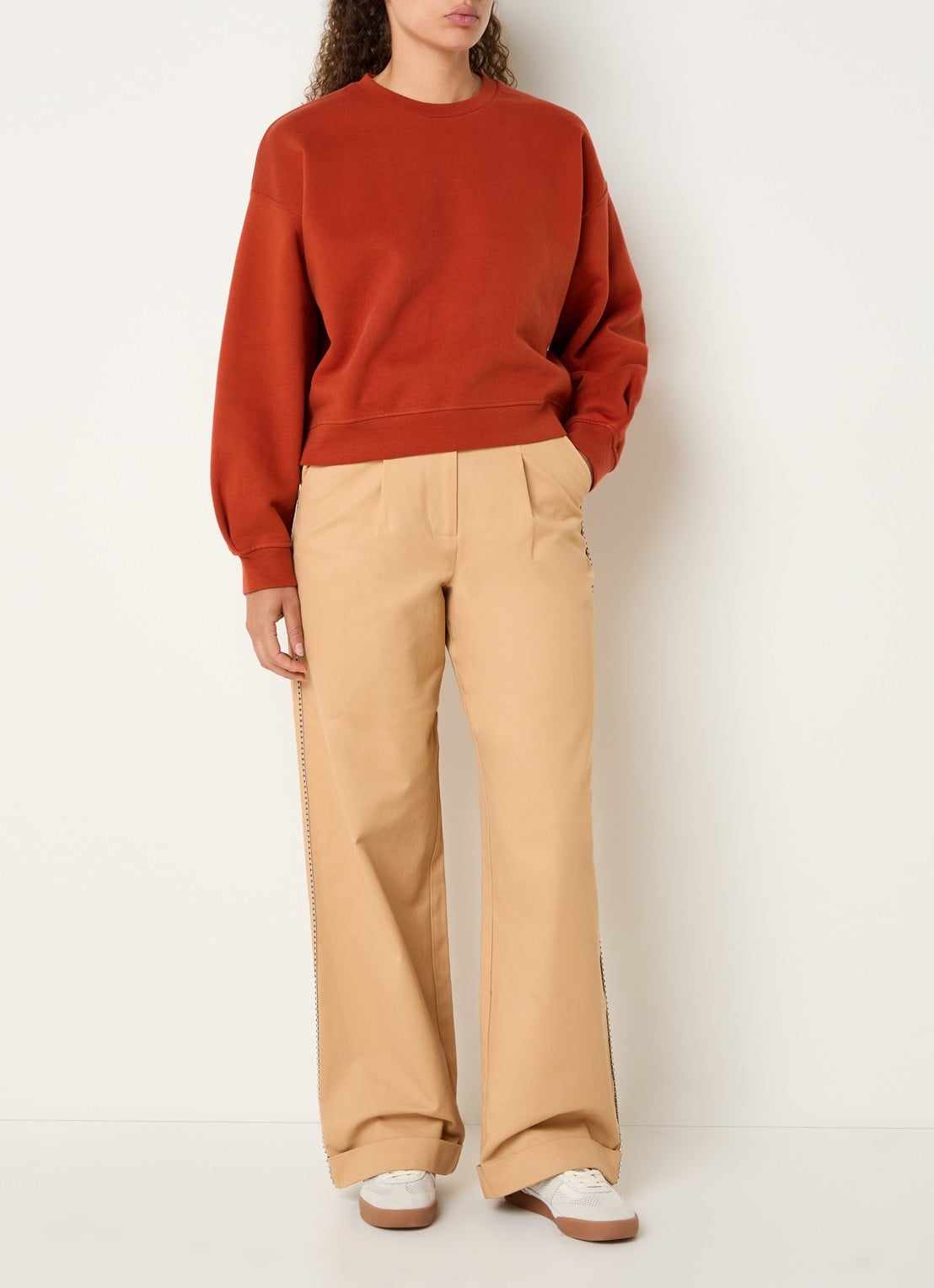 Sessùn Inea sweater met ronde hals - voorkant 3 steenrood