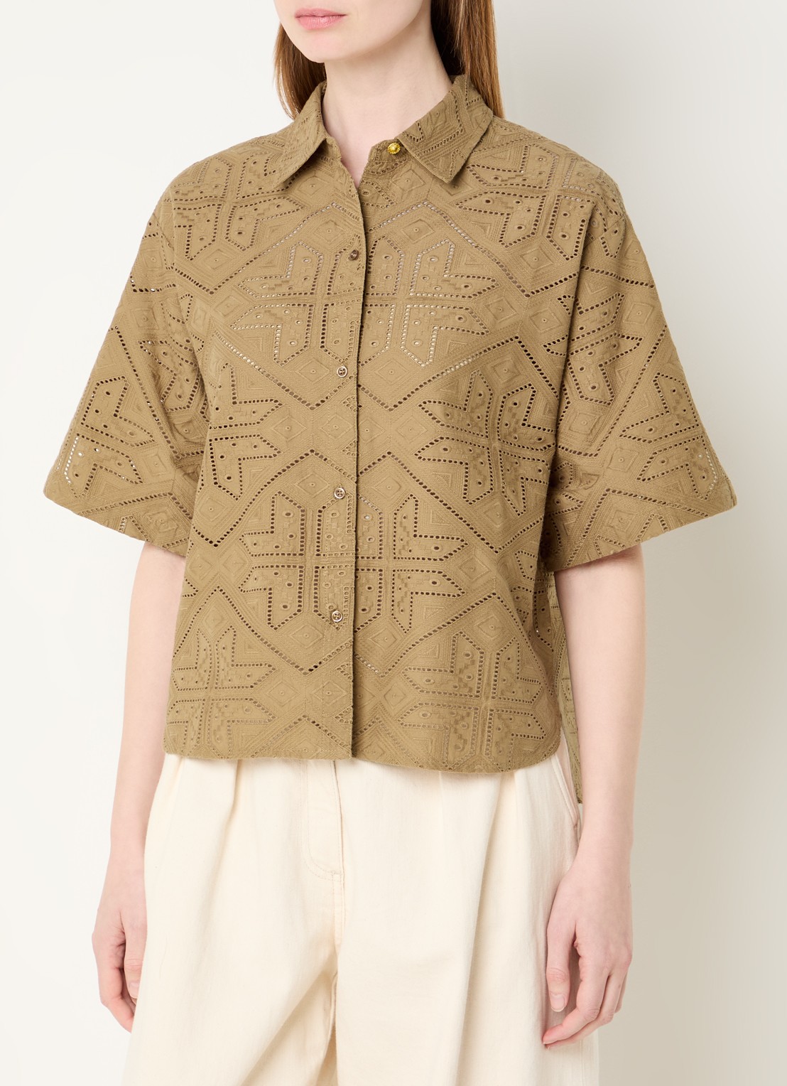 Sessùn Kaia blouse met broderie - detail 4 camel
