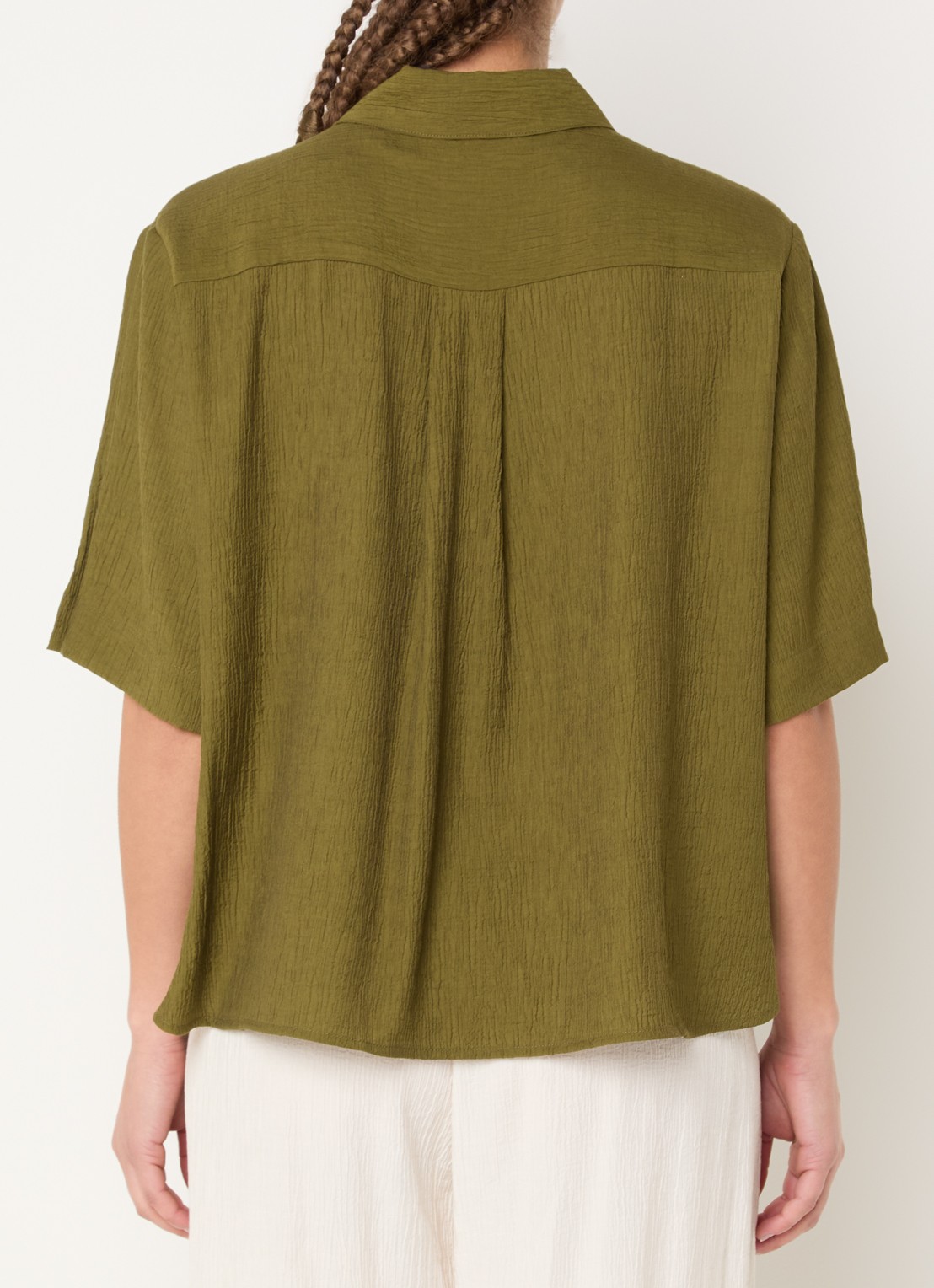 Sessùn Kalya blouse met structuur - achterkant 4 mosgroen