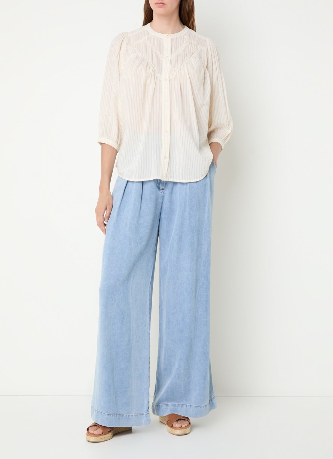 Sessùn Savi blouse met streepprint en pofmouw - voorkant 2 creme