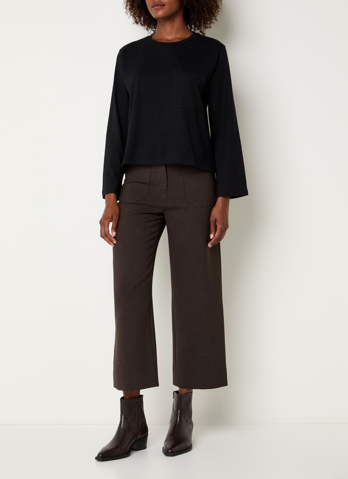 Sessùn Severiano long sleeve met borstzak - voorkant 2 zwart