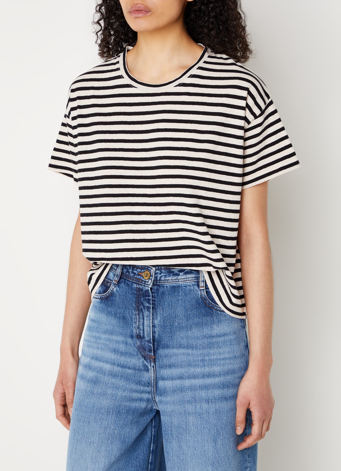 Sessùn Tooli T-shirt in linnenblend met streepprint - detail zwart