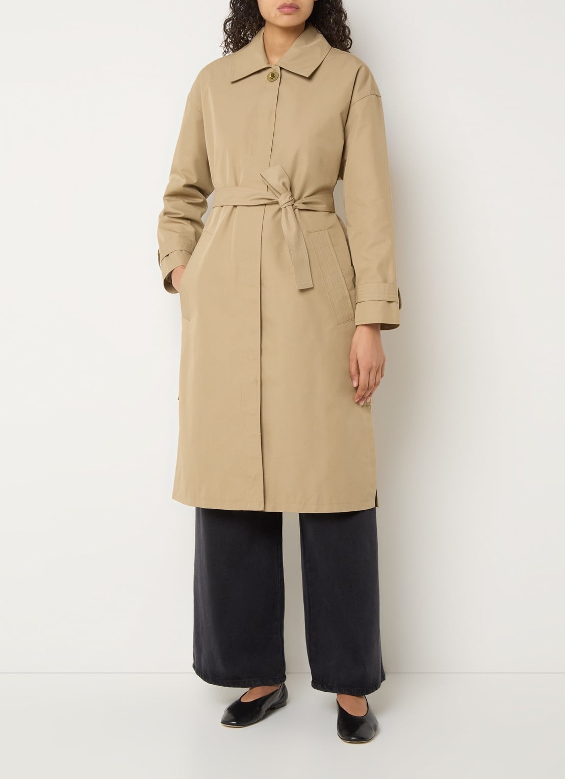 Sessùn Trenchliss trenchcoat met steekzakken en strikceintuur - voorkant 3 camel