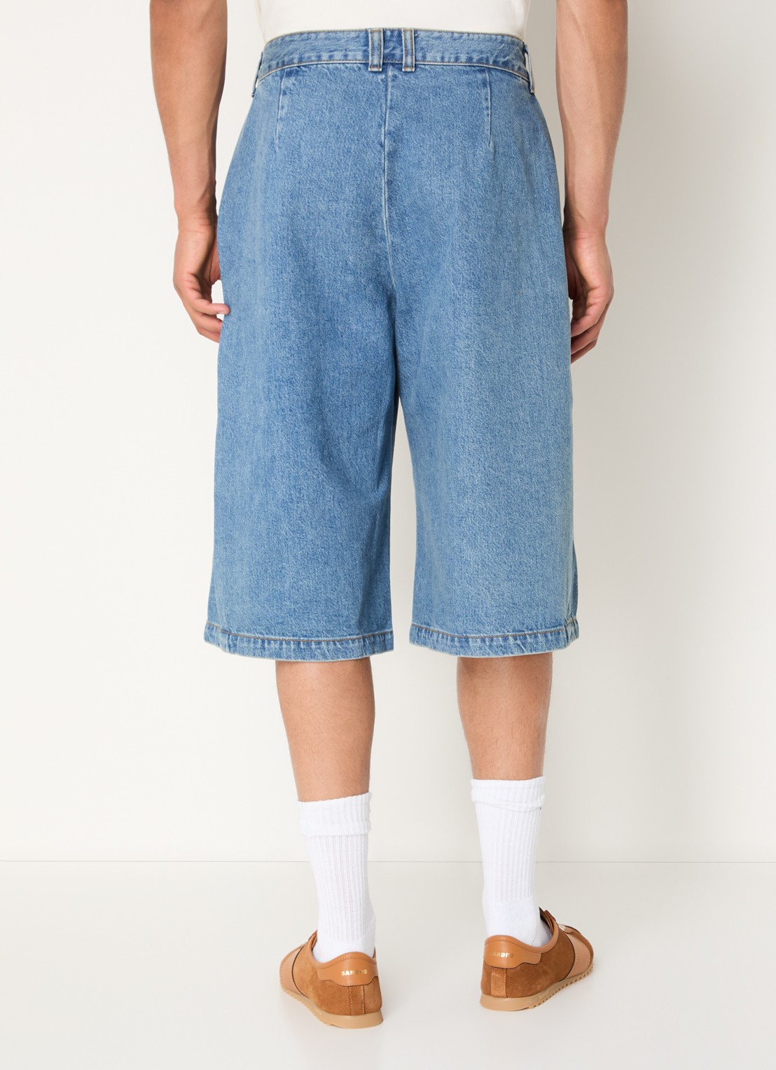 Seventh 410 wide leg korte broek van denim met medium wassing - achterkant 4 indigo