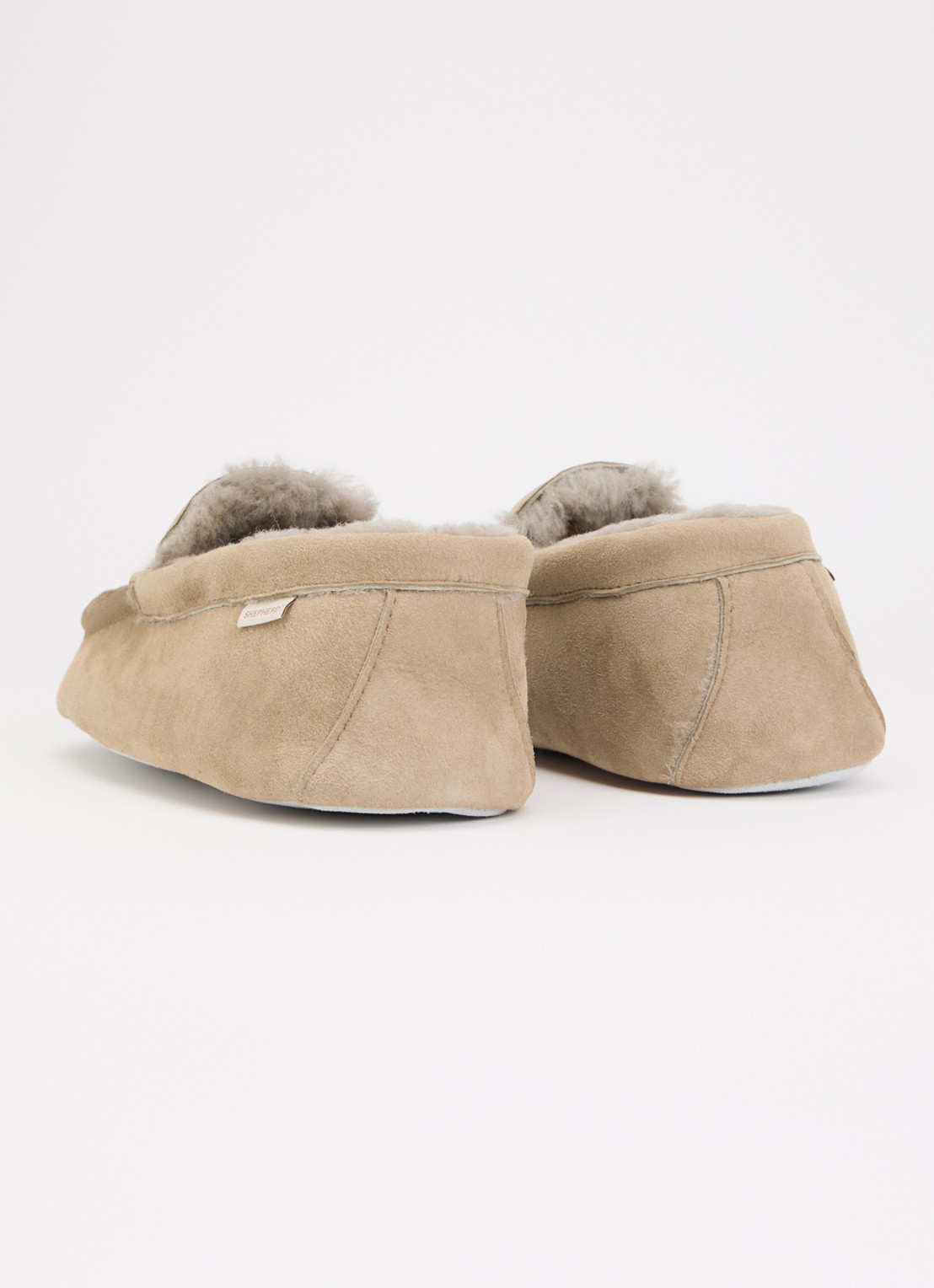 Shepherd Douglas pantoffel van schapensuède - achterkant 5 beige