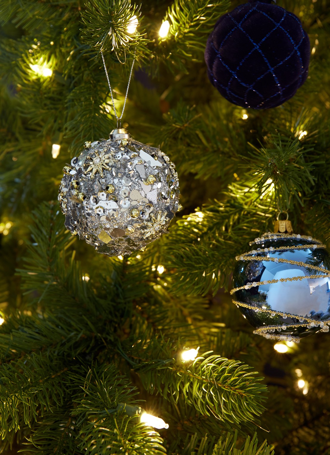 Shishi Kerstbal 8 cm - voorkant 2 zilver