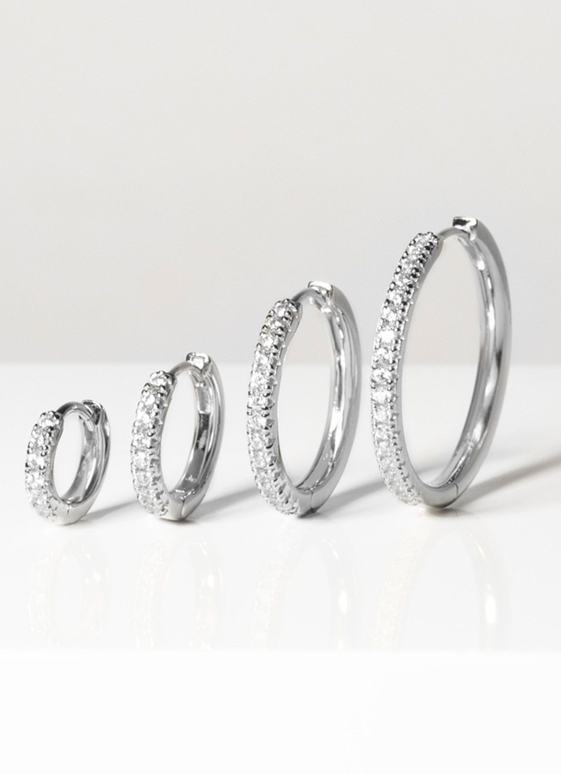 Sif Jakobs Ellera oorringen van zilver  - detail zilver